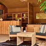Zatoria Luxury Glamping ホリデーパーク ザトル