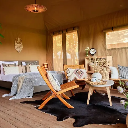 Zatoria Luxury Glamping Затор