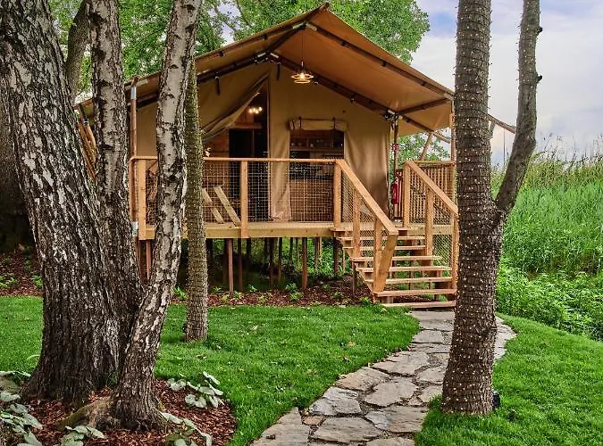 Zatoria Luxury Glamping *