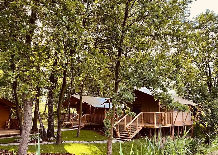 Zatoria Luxury Glamping Kompleks wypoczynkowy